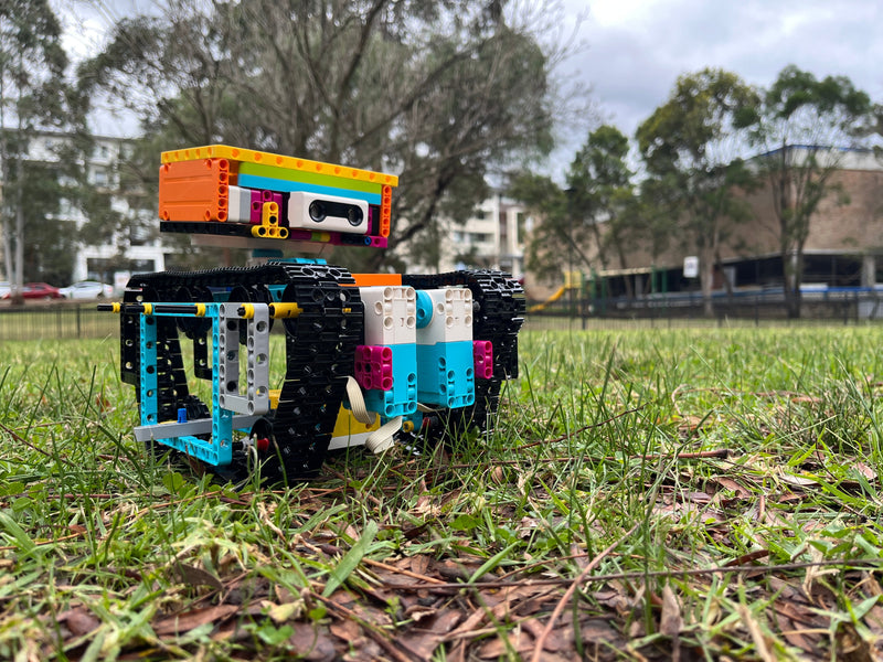 CA Abbotsleigh Students Win 1st Place in Robocup