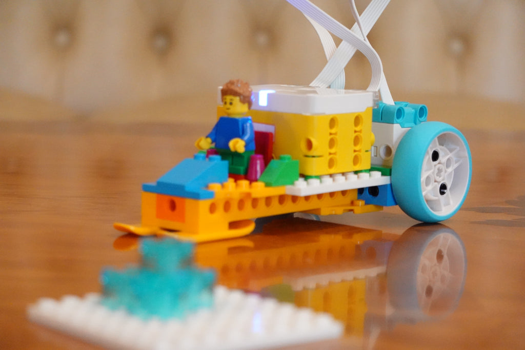 Ages 7+ Holiday Junior Robotics Camp Creator Academy Pty Ltd