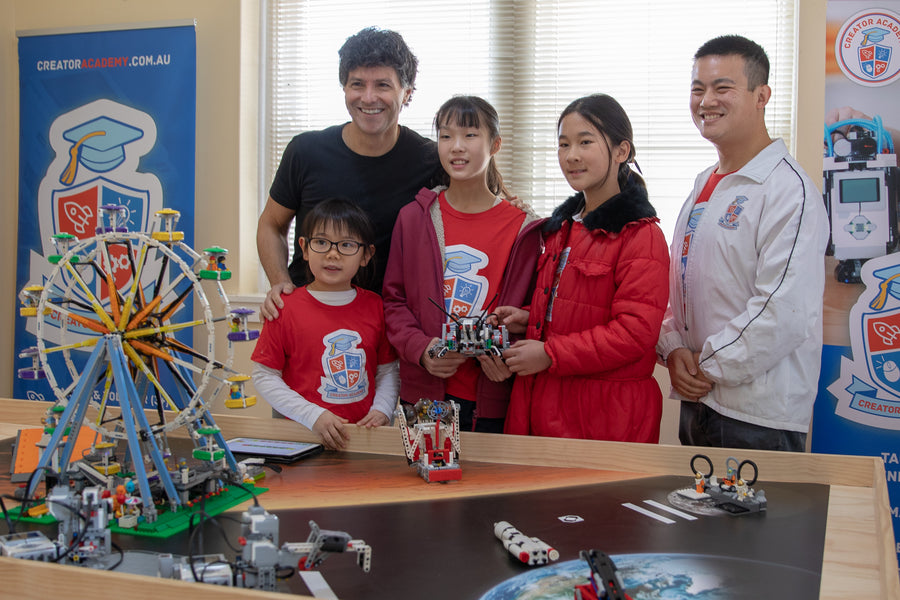 Victor Dominello MP visits Creator Academy